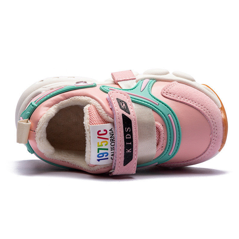Plush pink toddler sneakers with Velcro strap, breathable and waterproof design.