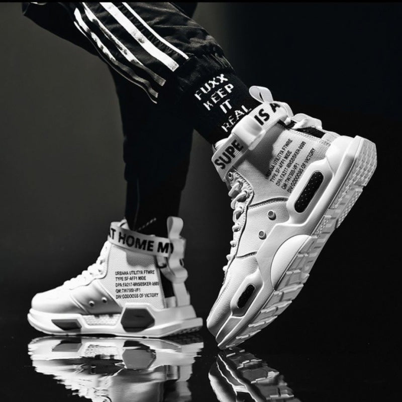 High-top men's Korean style sneakers with PU material, low heel, trendy design, and wear-resistant features.