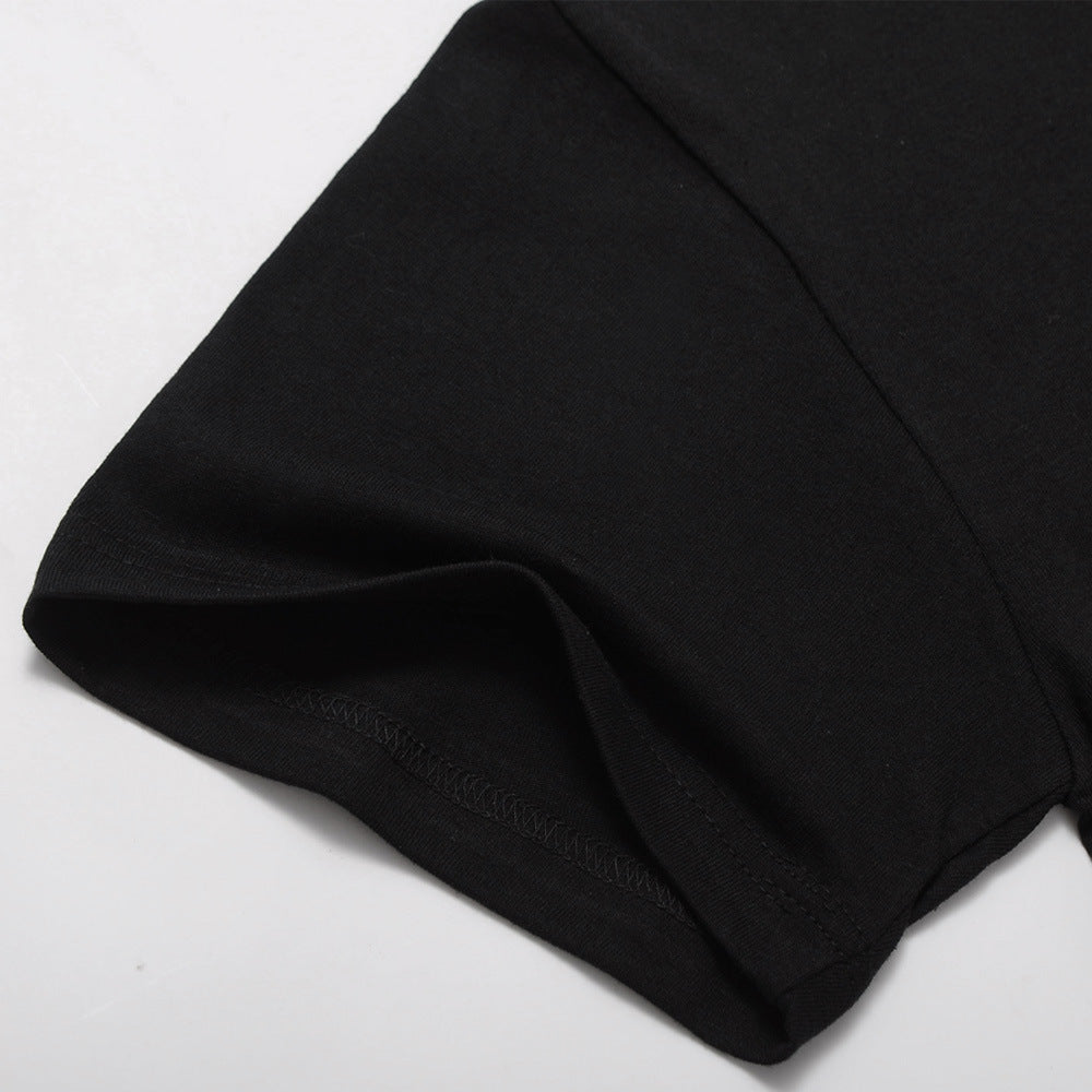 Gun and Rose Graphic Tee close-up of black fabric and finished hem
