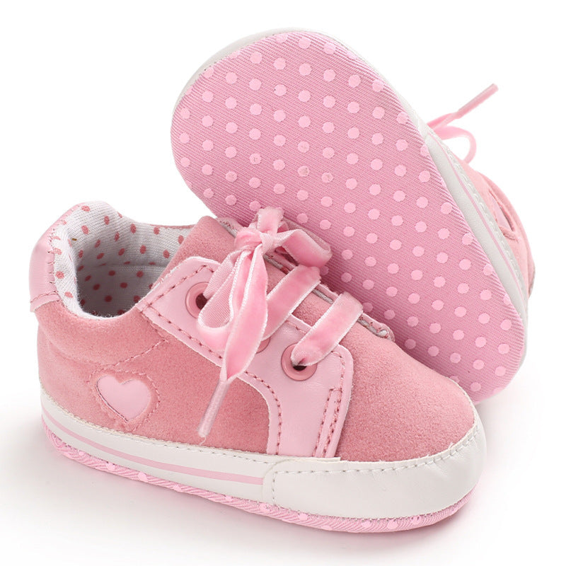 Pink baby sneakers with heart detail, low-top cotton shoes for toddlers, non-slip sole.