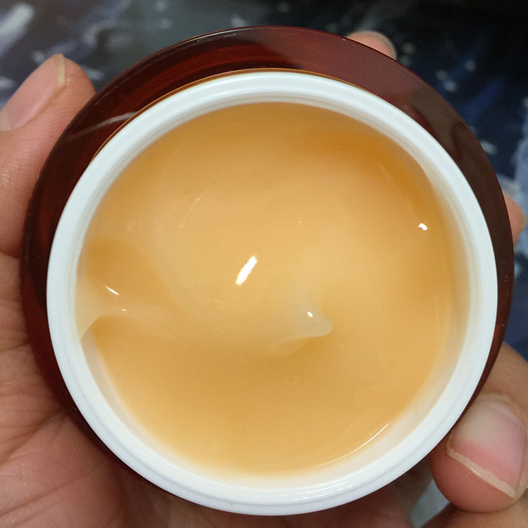 Whitening Moisturizing Gel