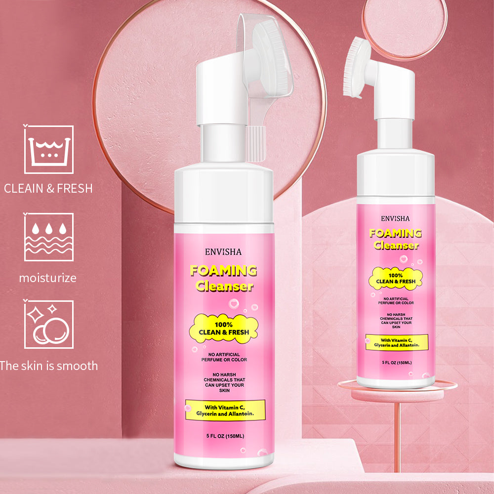 Herbal Deep Cleansing Foaming Facial Wash, 150ml, with moisturizing and whitening properties.