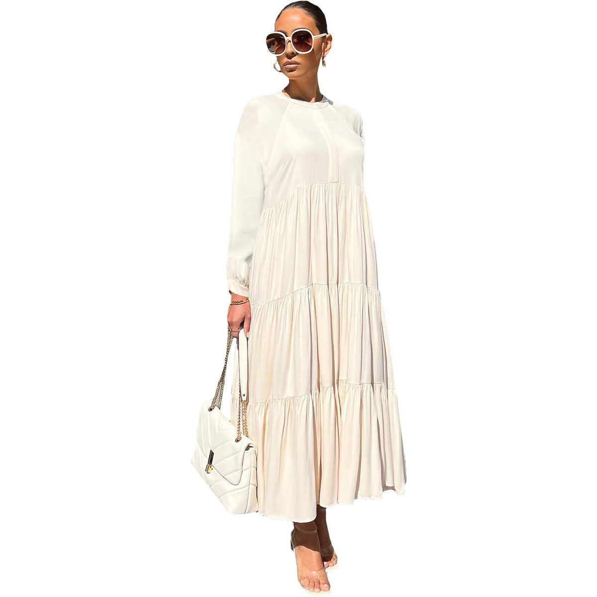 Women's loose-fit short sleeve casual dress, autumn 2023 style, effortless seasonal fashion.